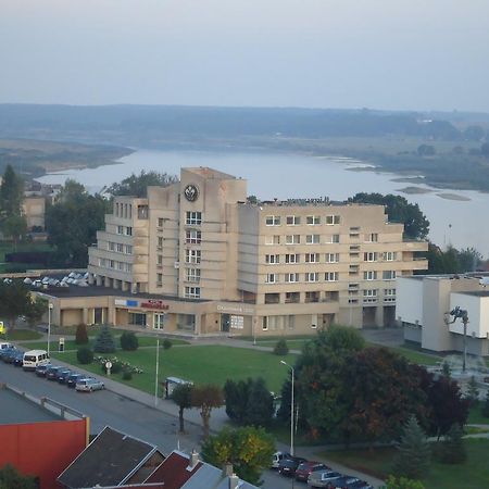 Hotel Jurbarkas Exterior photo